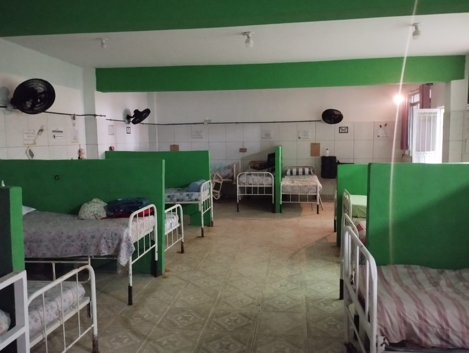 Abrigo Luz de Escol