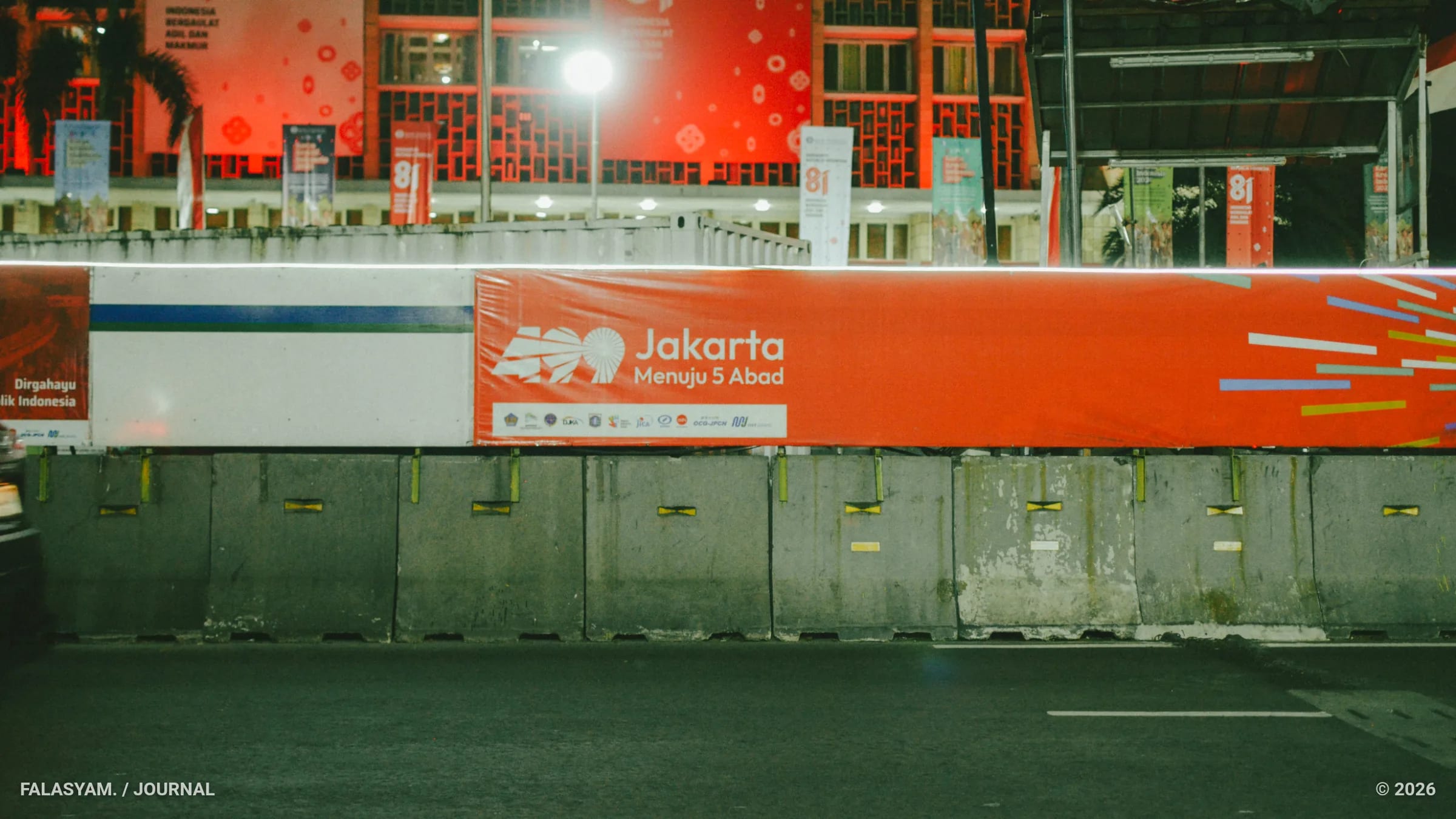Strolling Around Jakarta