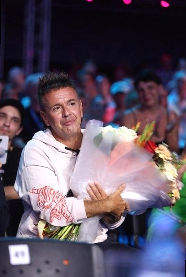 Андрей Губин на сцене