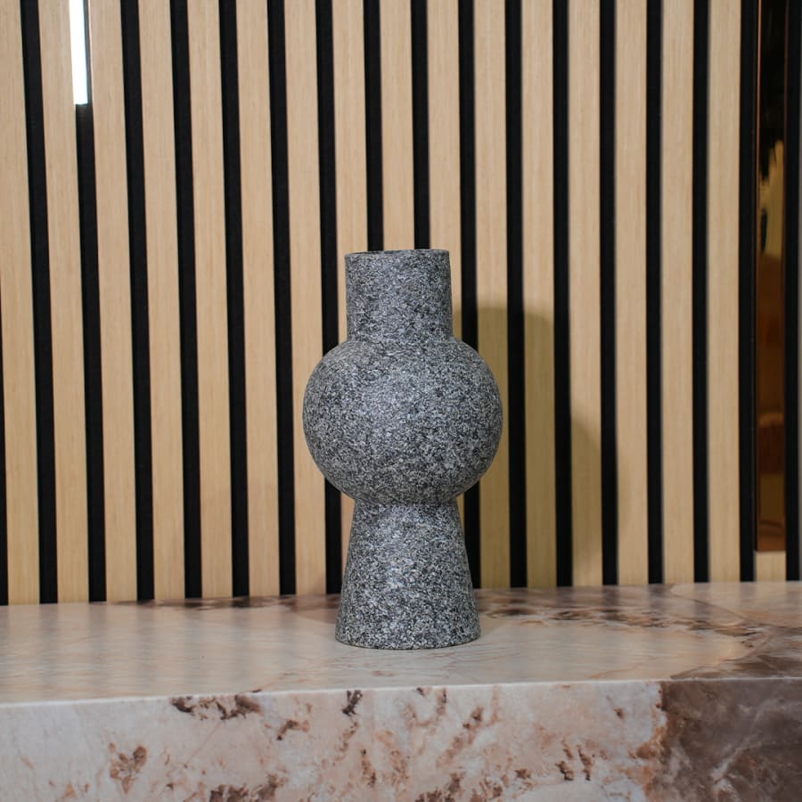 Vase en c&eacute;ramique gris H31 cm