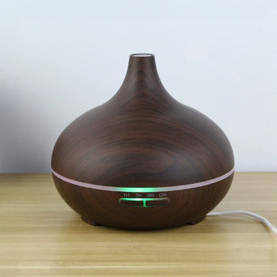 Diffuseur d'huiles essentielles couleur bois noir &agrave; LED