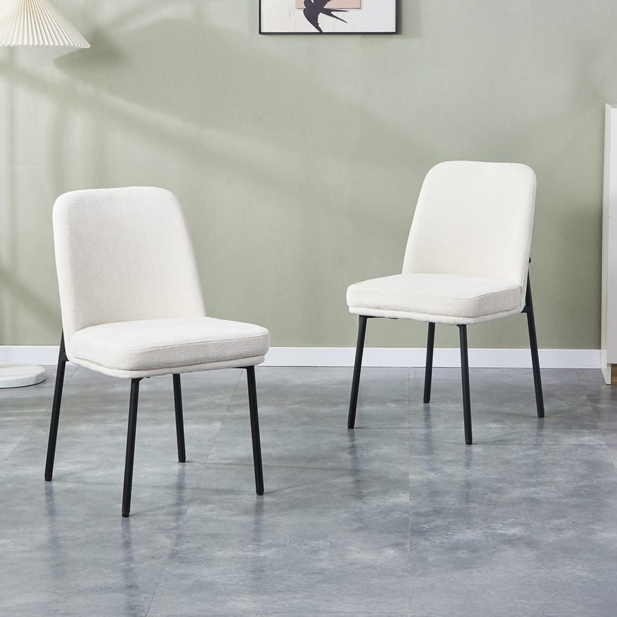 Lot de 2 chaises en tissu blanc écru pieds en métal noir