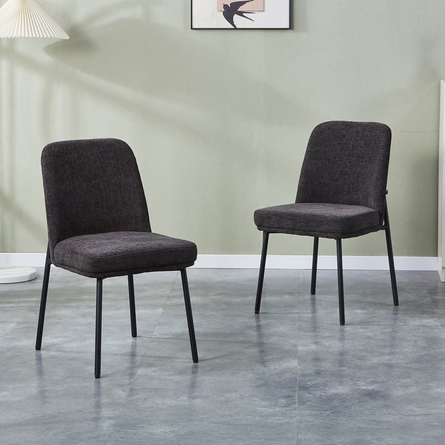 Lot de 2 chaises en tissu gris foncé pieds en métal noir
