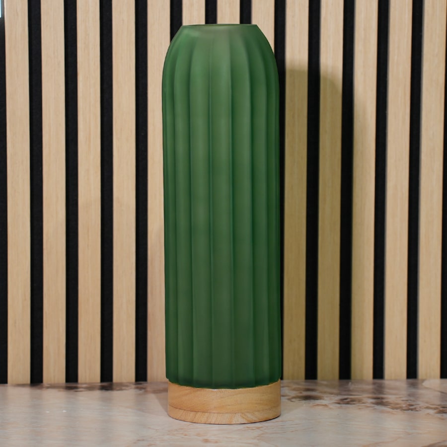 Vase en verre vert H41.5 cm