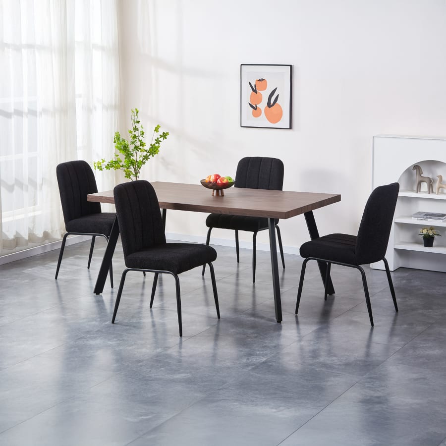 Lot de 4 chaises en tissu bouclette noir pieds en métal noir