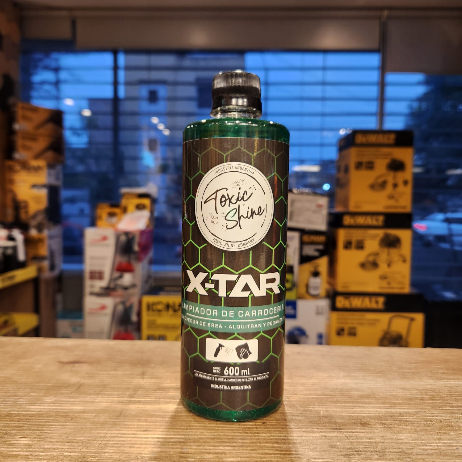 Toxic Shine-x-tar