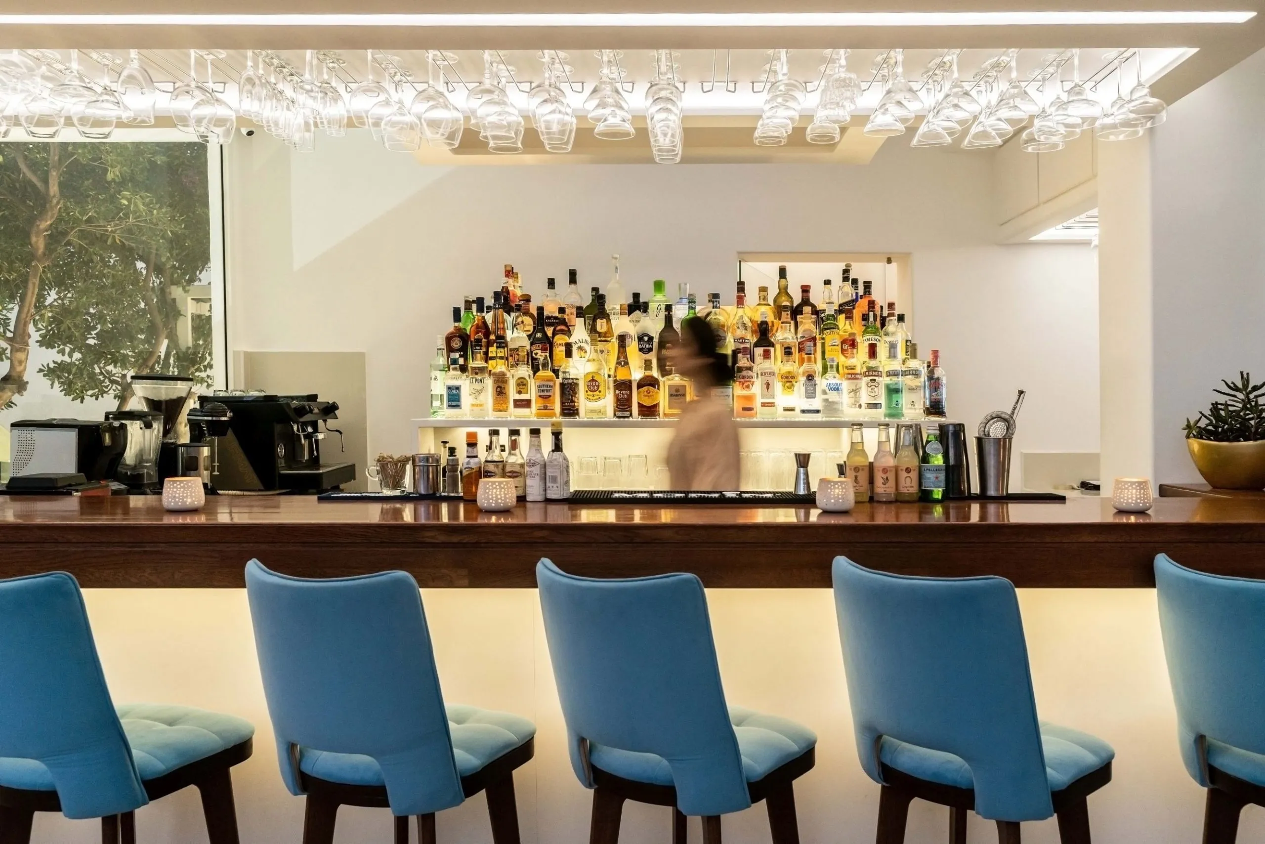 Ambrosia Gallery Restaurant, 6