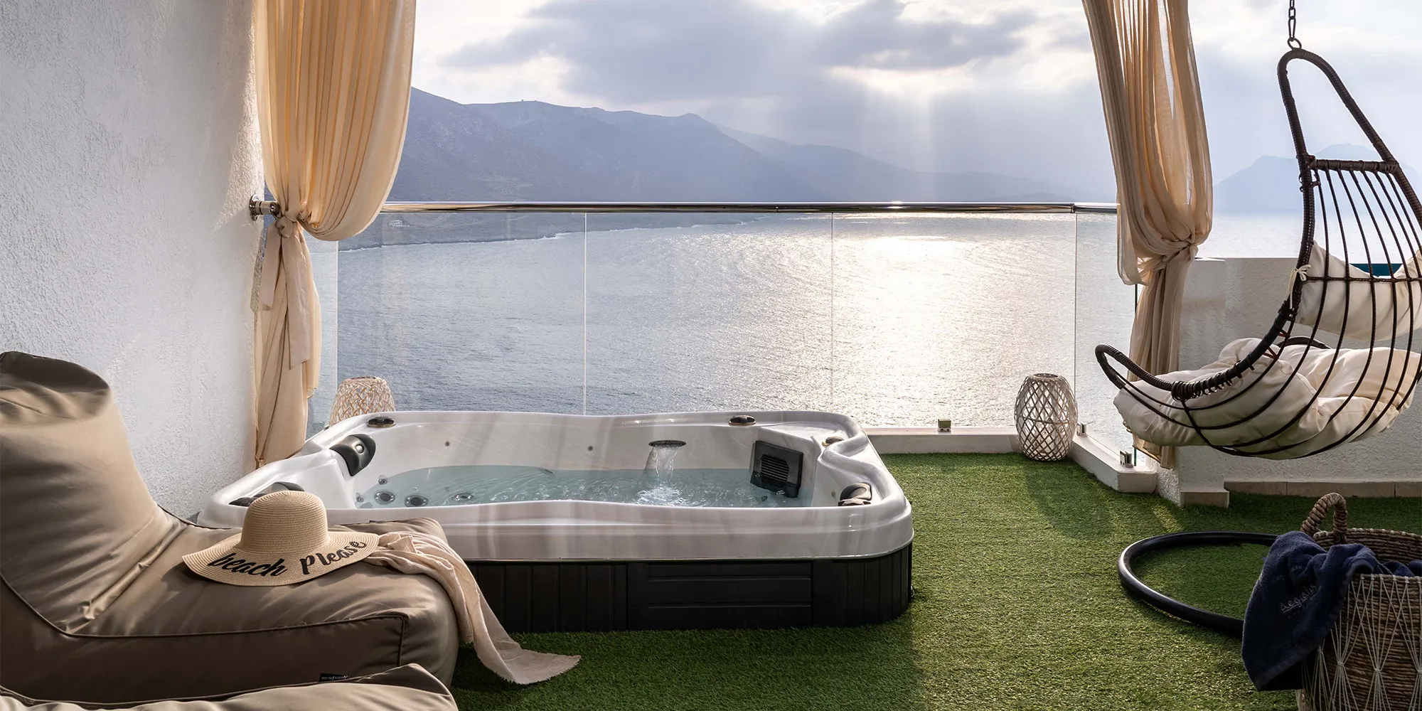 Deluxe δωμάτιο με πισίνα σε σπήλαιο, Aegialis Hotel & Spa