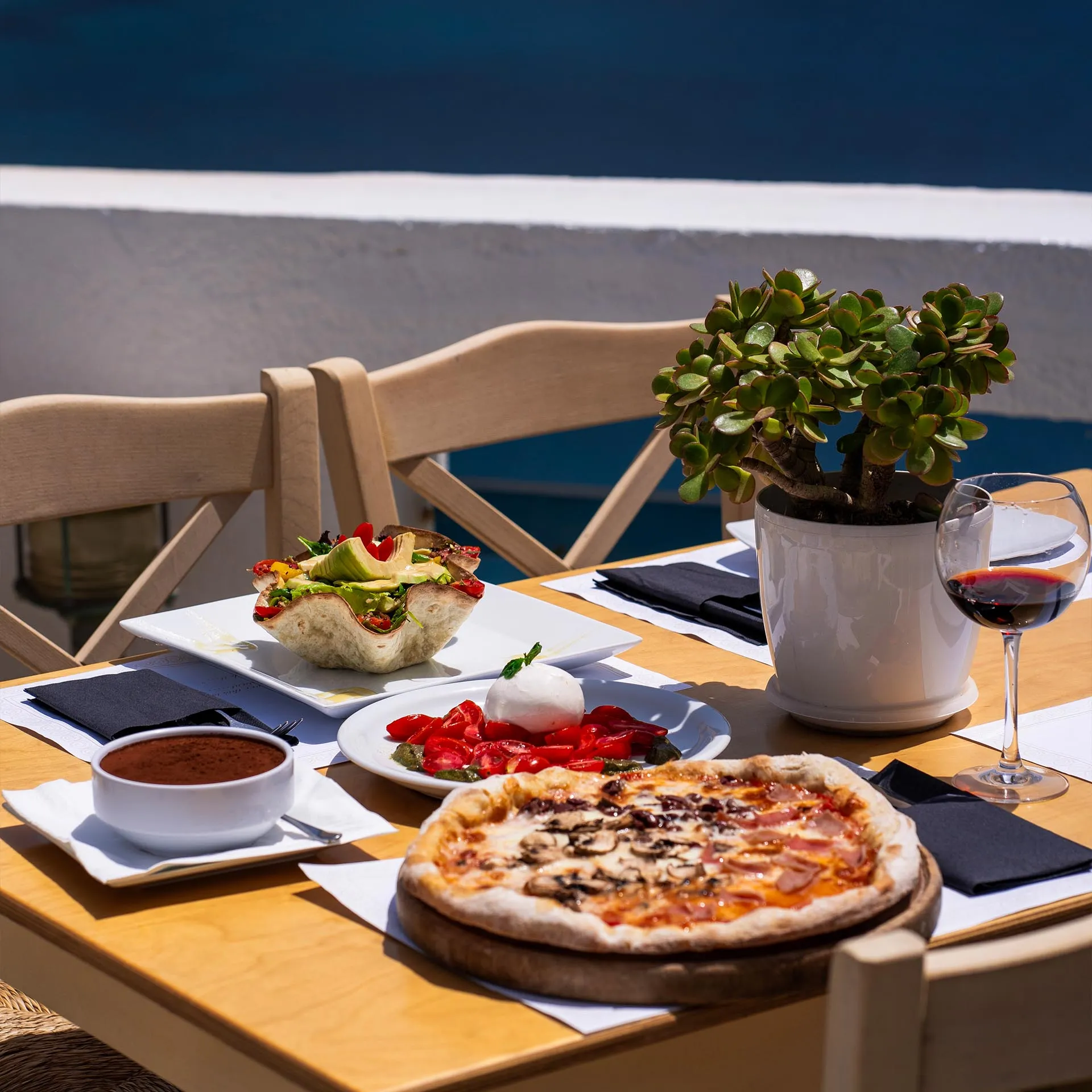 Calypso Restaurant, 23