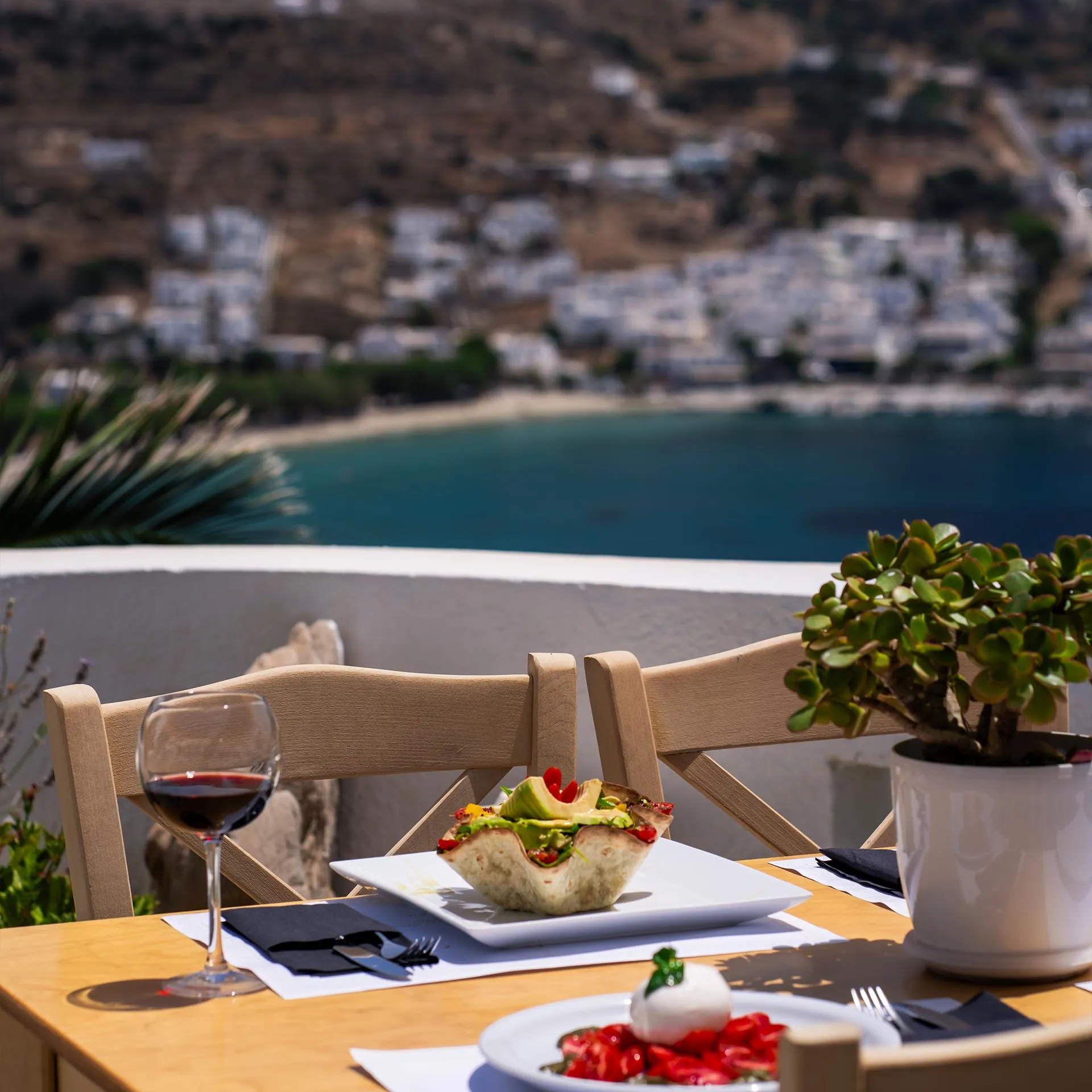 Calypso Restaurant, 24