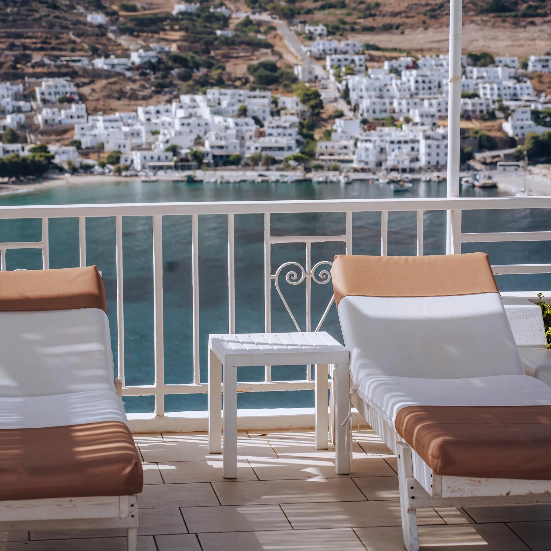 Calypso Restaurant, 6