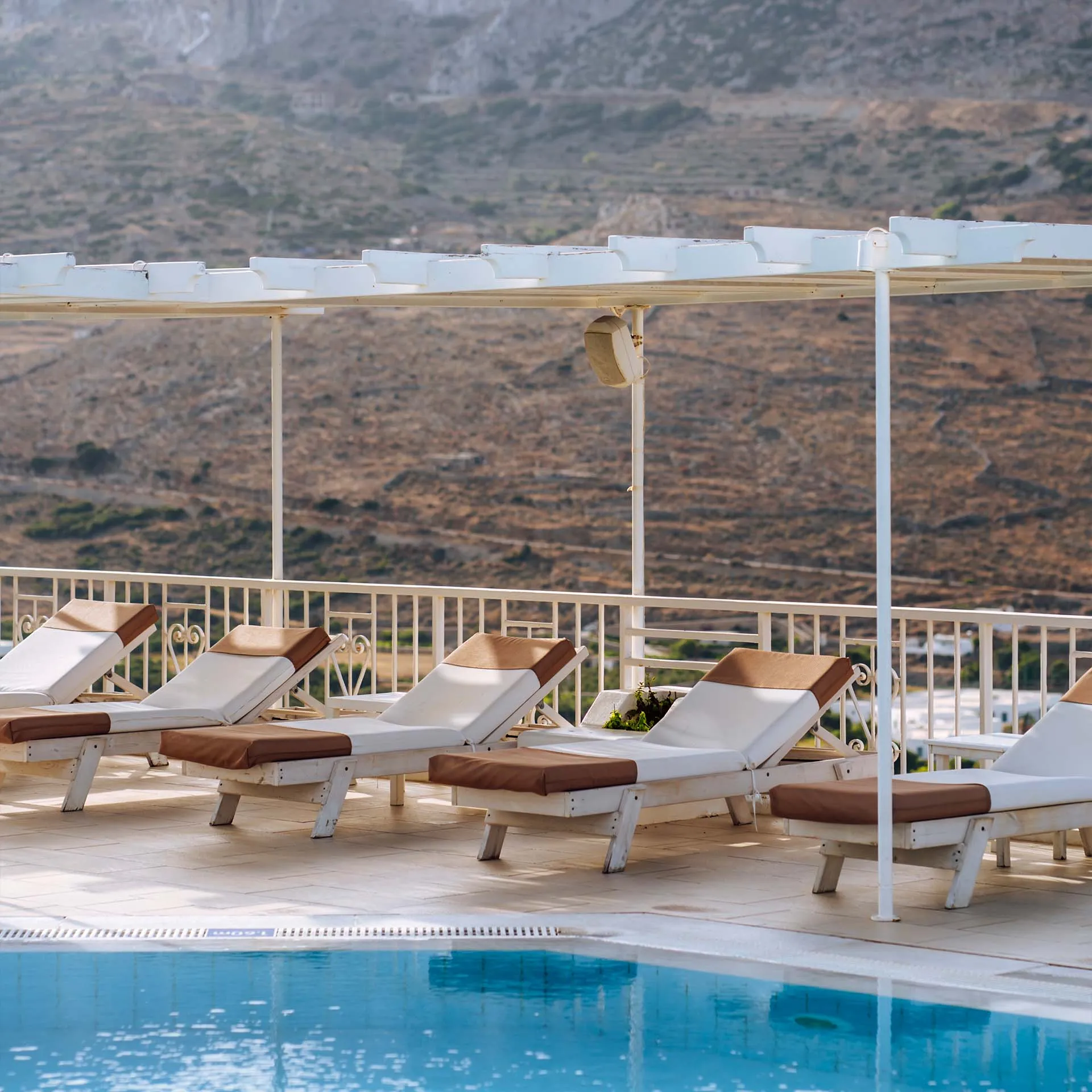 Calypso Bar, 5
