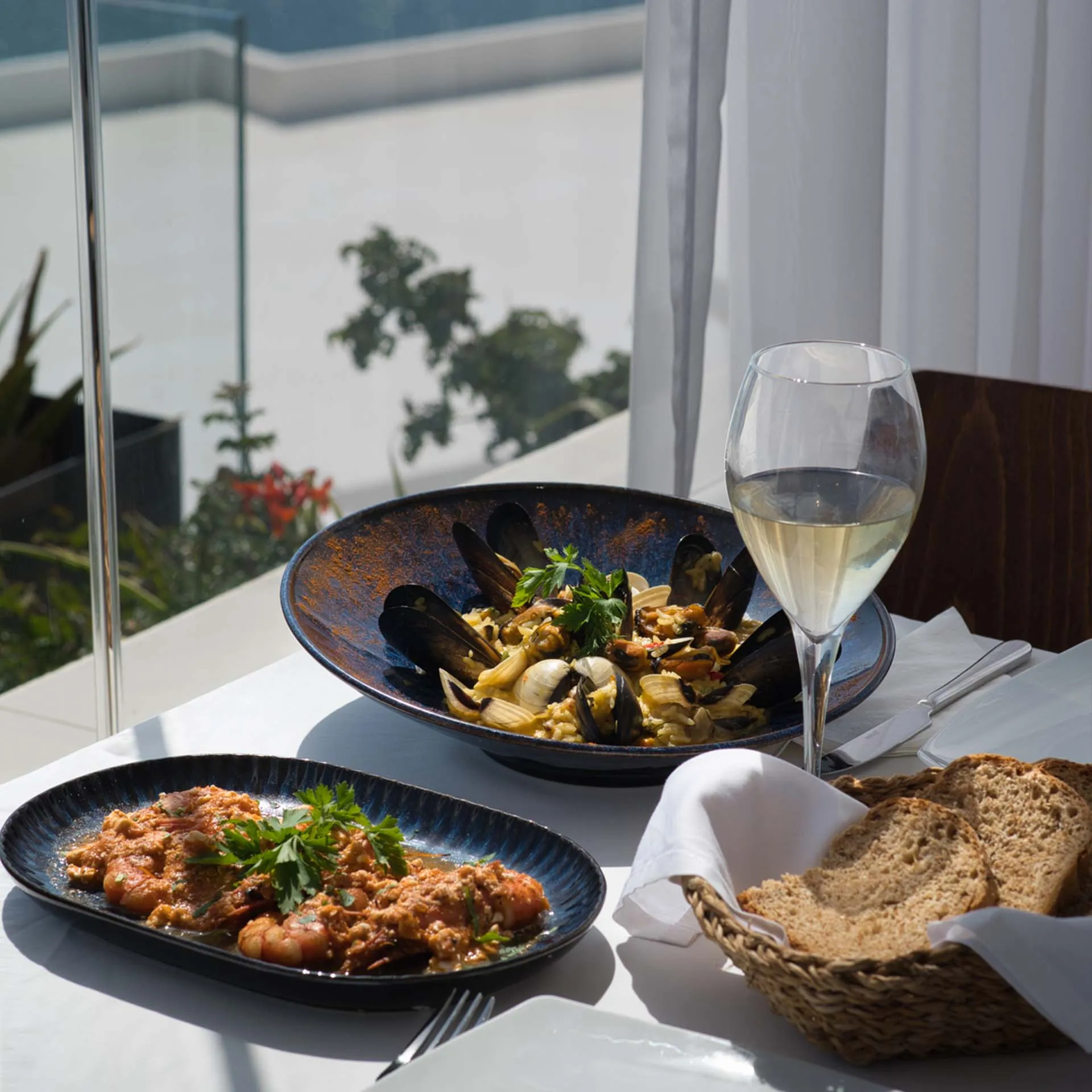 Ambrosia Gallery Restaurant, 25