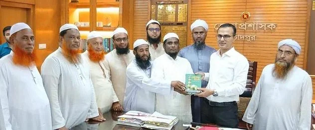 জেলা প্রশাসকের সাথে ইসলামী আন্দোলন জেলা নেতৃবৃন্দের সাক্ষাৎ