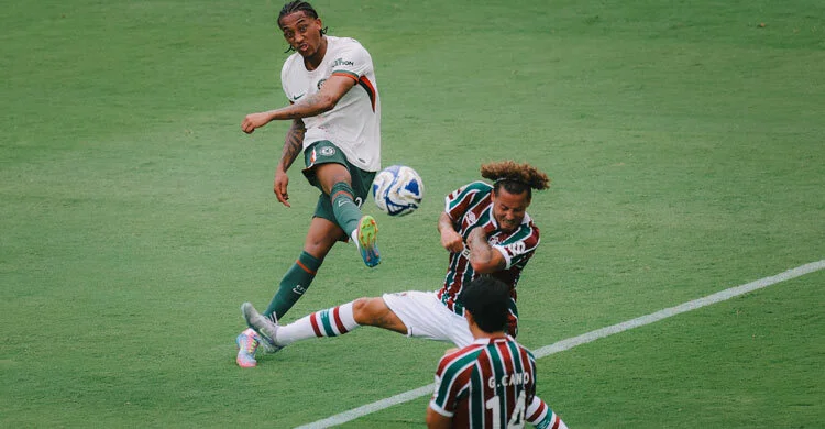 ফিফা ক্লাব বিশ্বকাপ : ঘরের ছেলের হাতেই কুপোকাত ব্রাজিলের ফ্লুমিনেন্স, ফাইনালে চেলসি