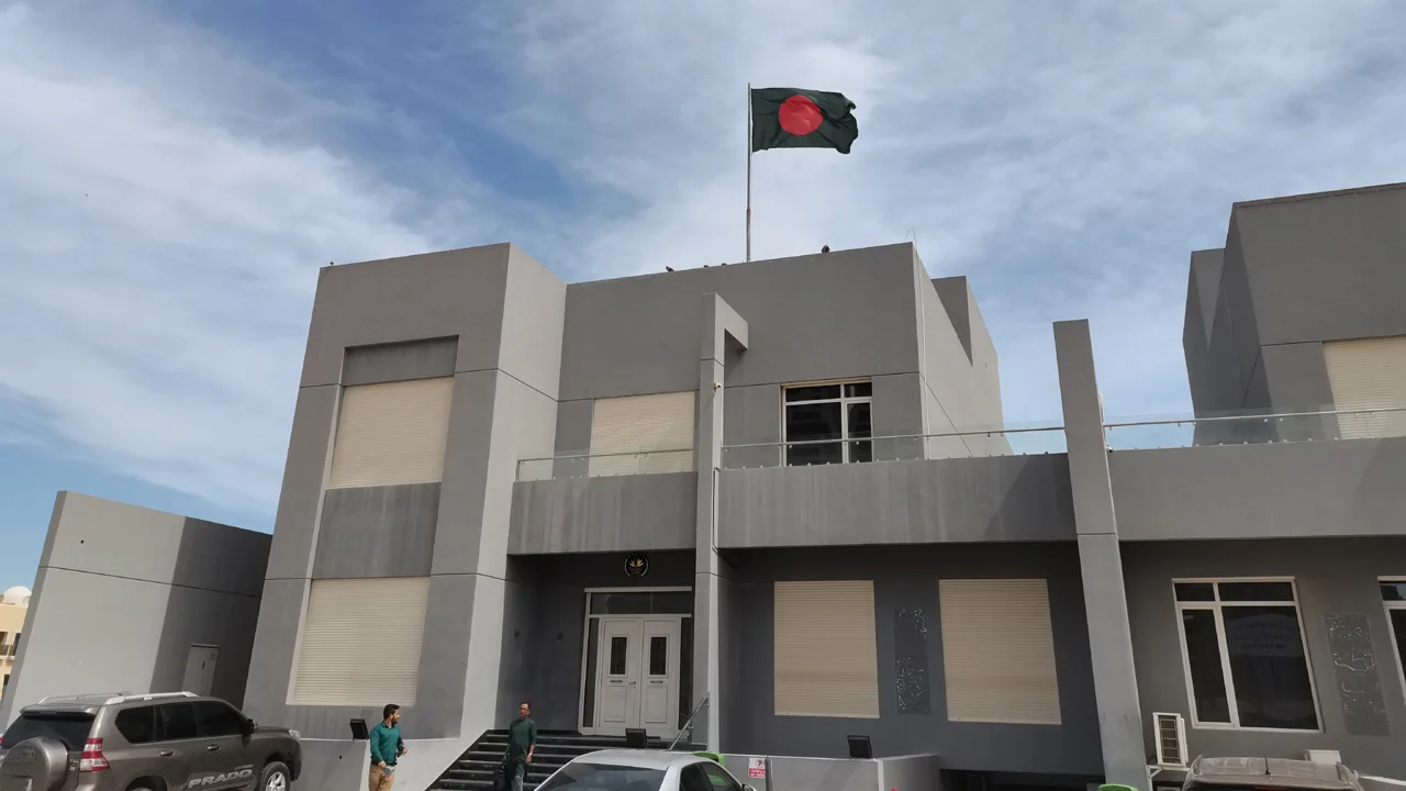 কুয়েতে বাংলাদেশি শ্রমিকদের সর্বনিম্ন বেতন নির্ধারণ