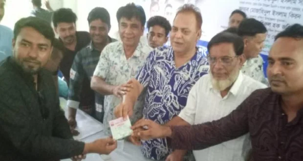 মতলব দক্ষিণে বিএনপির সদস্য নবায়ন কার্যক্রম উদ্ধোধন