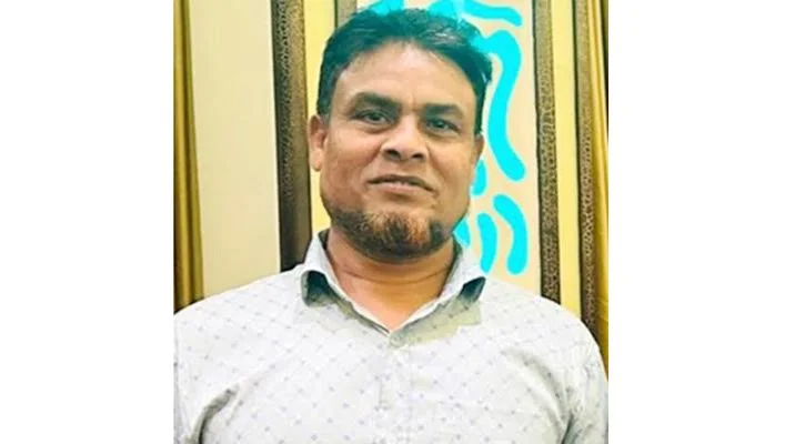 নামাজ পড়ে মসজিদ থেকে বের হয়ে গুলিবিদ্ধ হন শহীদ মিজান