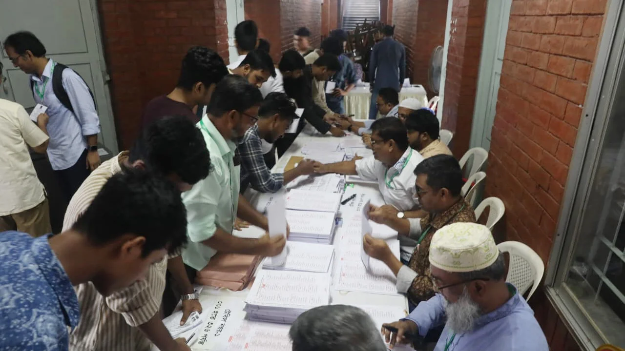 ডাকসু নির্বাচনে ২৮ পদে বিজয়ী যারা