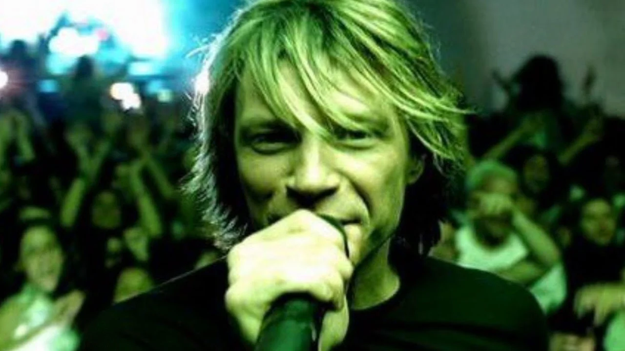 চার বছর নিজের সঙ্গে যুদ্ধ, বন্ধ হয়ে যায় আয়— মঞ্চে ফিরছেন বন জোভি