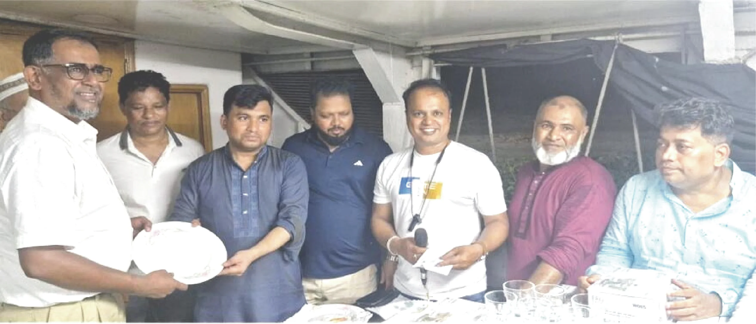 বর্ণাঢ্য আয়োজনে চাঁদপুর প্রেসক্লাবের নৌ-ভ্রমণ সম্পন্ন