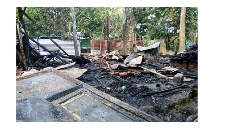 কচুয়ায় বসতঘর পুড়িয়ে দিয়েছে দুর্বৃত্তরা