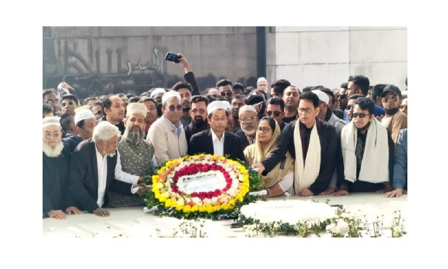 জিয়াউর রহমান ও খালেদা জিয়ার সমাধিতে চাঁদপুরের ৫টি আসনের প্রার্থীদের শ্রদ্ধাঞ্জলি