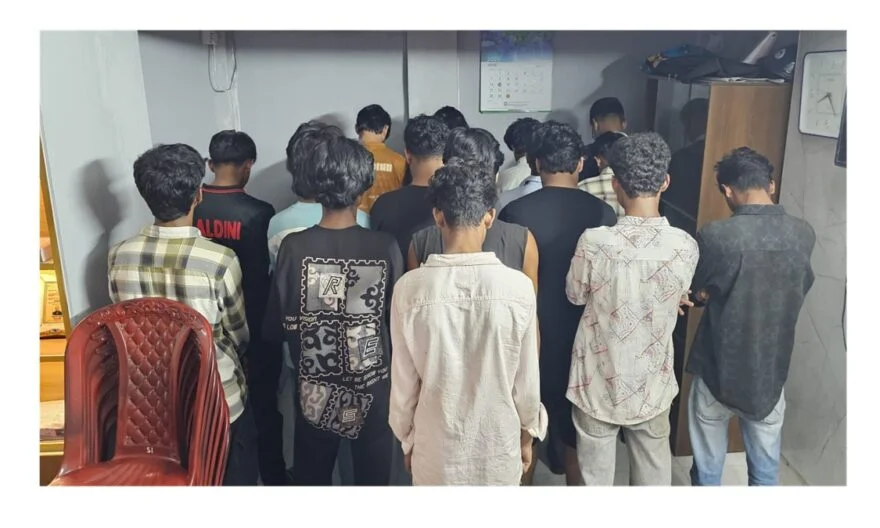 শাহরাস্তি থানা পুলিশের অভিযানে ১৬ শিক্ষার্থী আটক