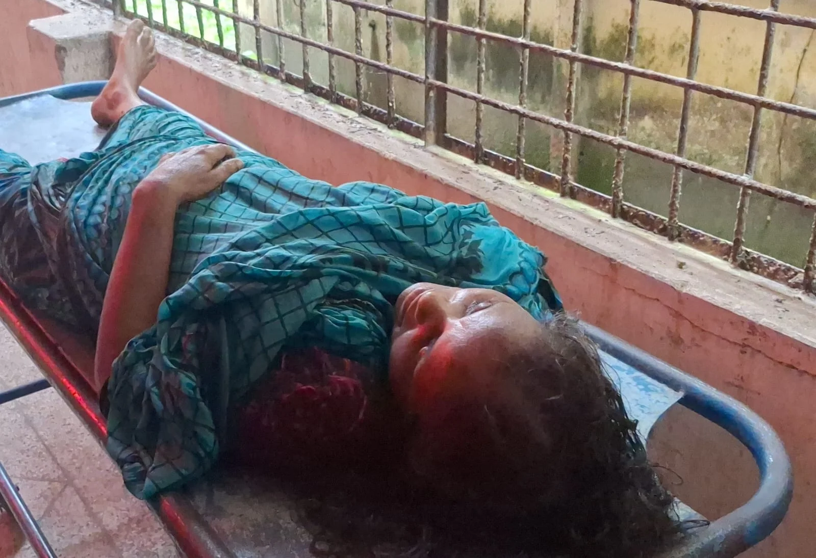 কচুয়ায় বজ্রপাতে কৃষাণীর মৃত্যু