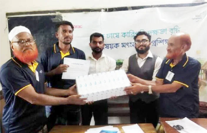 আধুনিক প্রযুক্তিনির্ভর মৎস্য চাষে দক্ষতা বাড়াতে মতলবে ব্র্যাক ফিশারিজের কর্মশালা