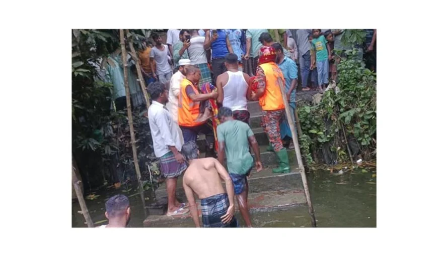 হাজীগঞ্জে পুকুরে গোসল করতে গিয়ে বৃদ্ধের মৃত্যু