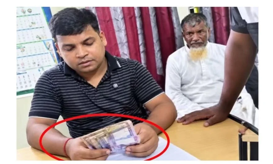 ঘুষ নেওয়ার ভিডিও ভাইরাল : হাজীগঞ্জে ভূমি অফিসের কর্মচারী শুভ বরখাস্ত