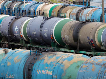 Власти: доходы РФ от продажи нефти и газа выросли в 2022 году на 28%