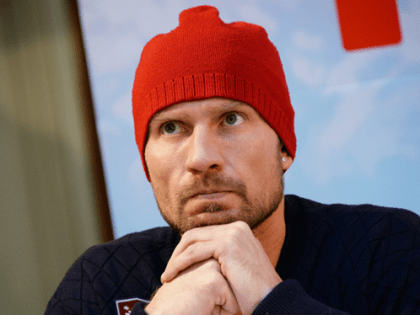 СМИ: вслед за стопами Роману Костомарову ампутировали кисти рук