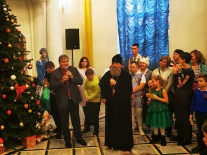 Светлый праздник Рождества!