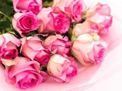 Александр Кравченко поздравил медицинских сестер с профессиональным праздником