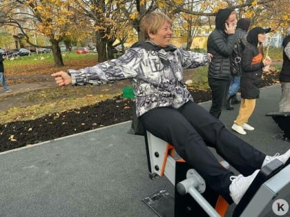 В районе рынка на Полоцкой открыли спортивную площадку (фото)