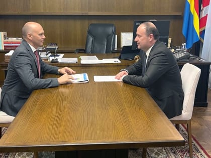 Беспрозванных обсудил с главой Ростехнадзора вопросы строительного и энергетического надзора