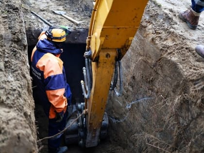 Что было внутри раскопанного на проспекте Победы бункера: фото- и видеорепортаж
