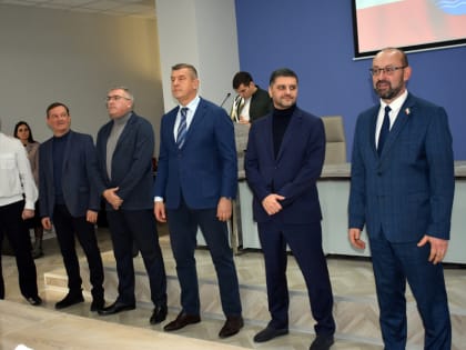 Поздравили с Днём полиции.