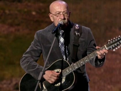 Розенбаум рассказал о самочувствии после госпитализации в Красноярске