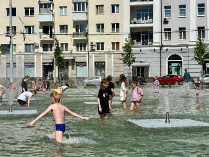 «Люди покупают среду»: Вячеслав Генне о застройке курортов, новой жизни заводов и архитектуре «Белой дюны»