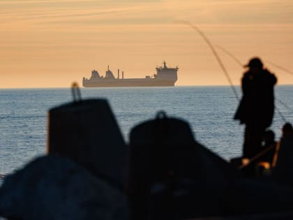 Власти о морских перевозках: причальных стенок в регионе достаточно