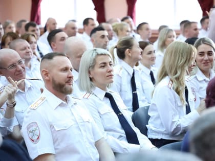В Калининграде транспортных полицейских поздравили с профессиональным праздником