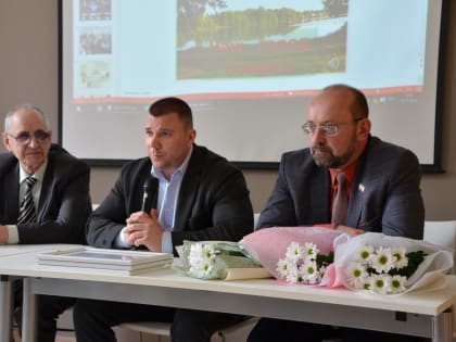 Ветераны вместе с властью.