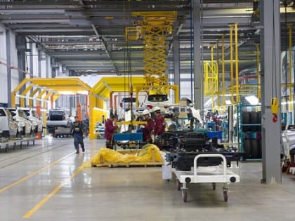 Алиханов назвал зависимость от «Автотора» слабым местом Калининграда