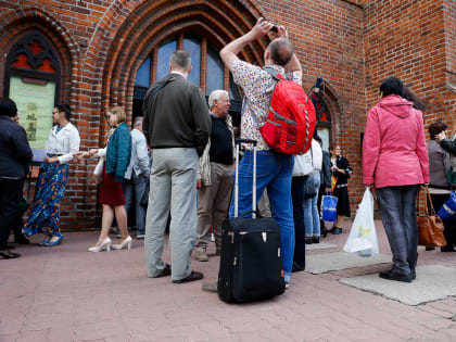 Власти пообещали весной освободить российских туроператоров от НДС