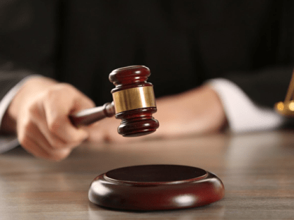 Прокурор в судебном порядке требует обеспечить лекарством ребенка-инвалида