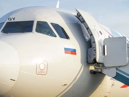 Калининградские власти обратились к Минтрансу с просьбой увеличить число авиарейсов в регион