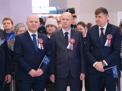 100 лет Отечественной гражданской авиации: В калининградском аэропорту единороссы приняли участие в торжественных мероприятиях